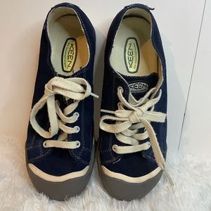 Keen vulcanized footwear women’s shoes